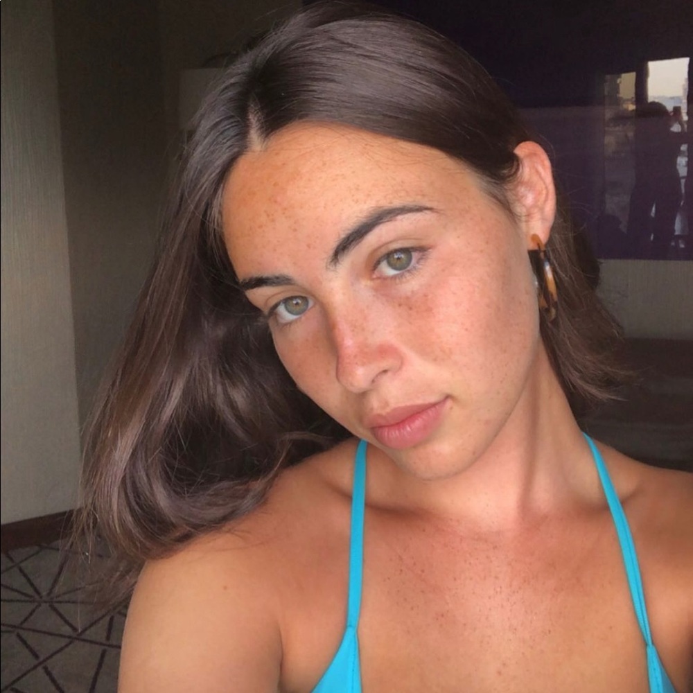 Meet your Posher, Sophia